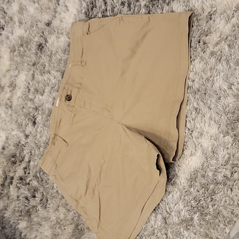 Gap Khaki Shorts
